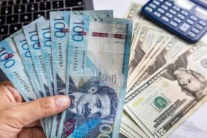 Transfiere dinero de Perú a EEUU