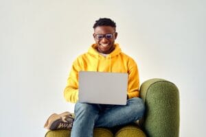 ¿Eres freelancer? Cobra en USD desde Deel, Wise y más